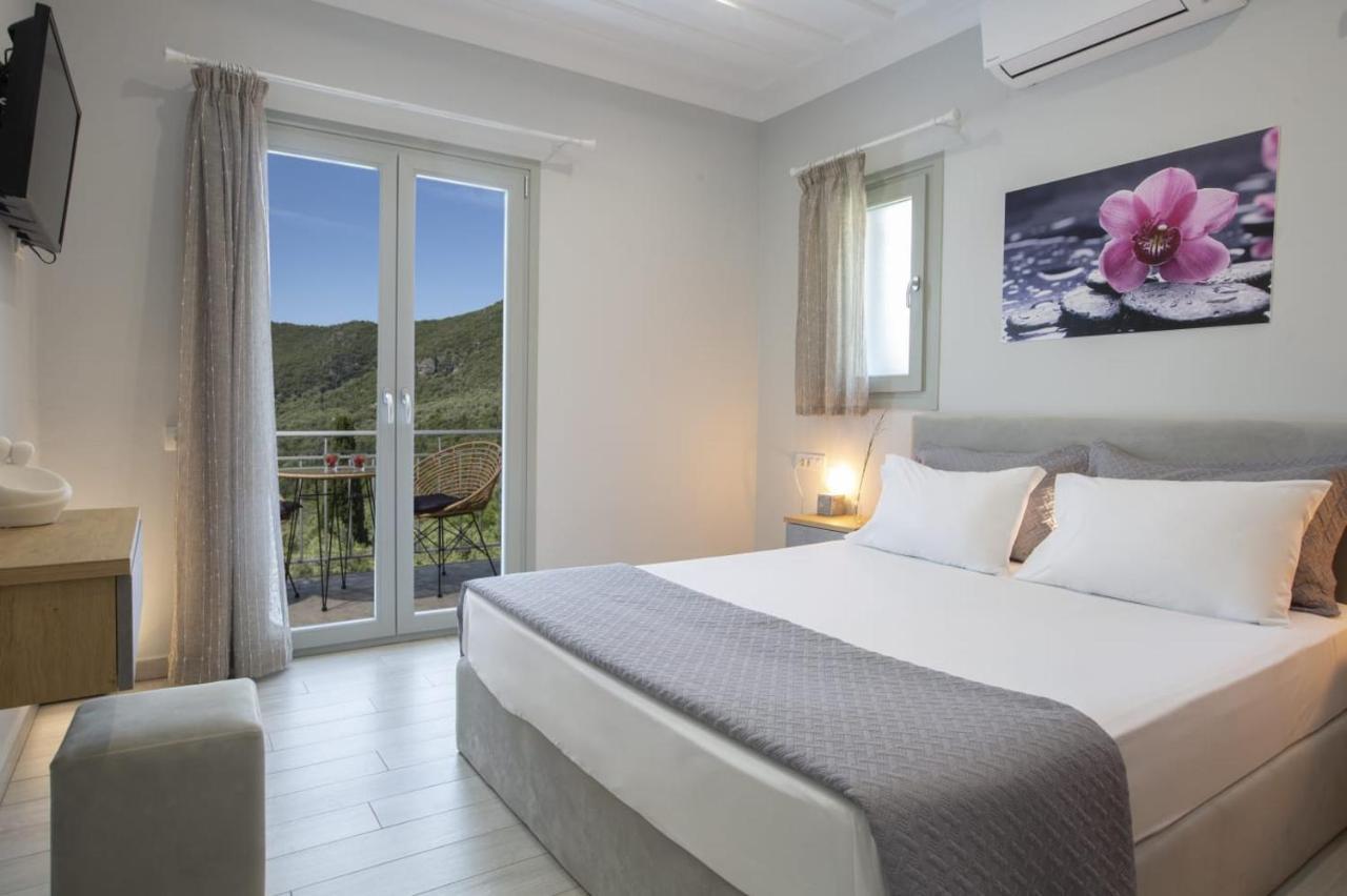 Panoutsis Villa - Sivros Lefkada Екстериор снимка